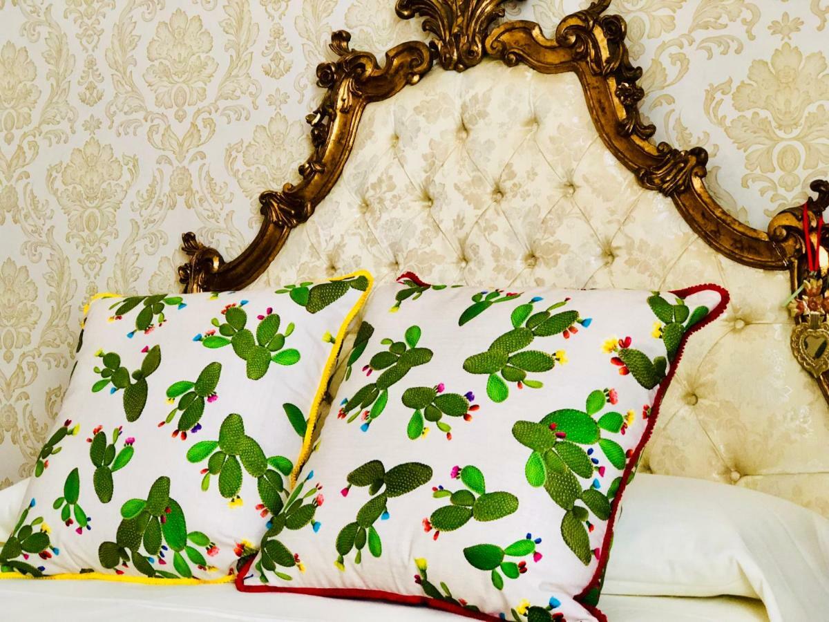 Dimora Umberto Bed & Breakfast Катания Екстериор снимка