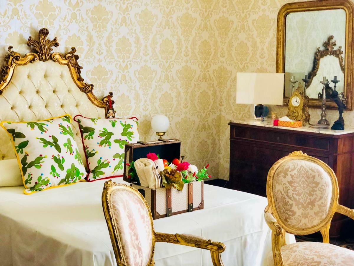Dimora Umberto Bed & Breakfast Катания Екстериор снимка